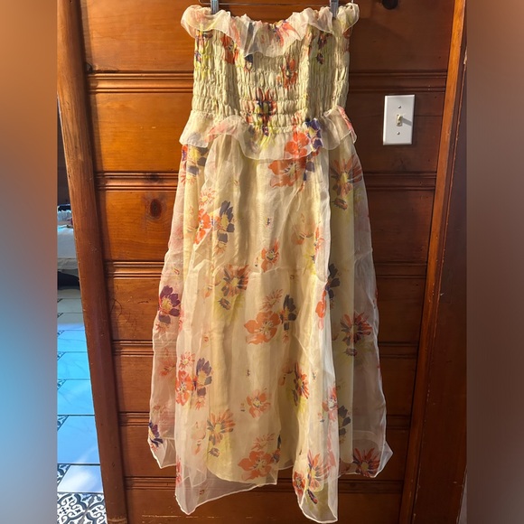 Doen Aurelie dress in - professionally hemmed to 47” from neck to hem line - Picture 2 of 13